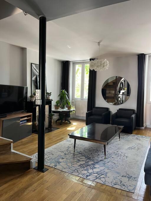 Duplex De Charme En Centre Ville Avec Terrasse Brive-la-Gaillarde Eksteriør bilde