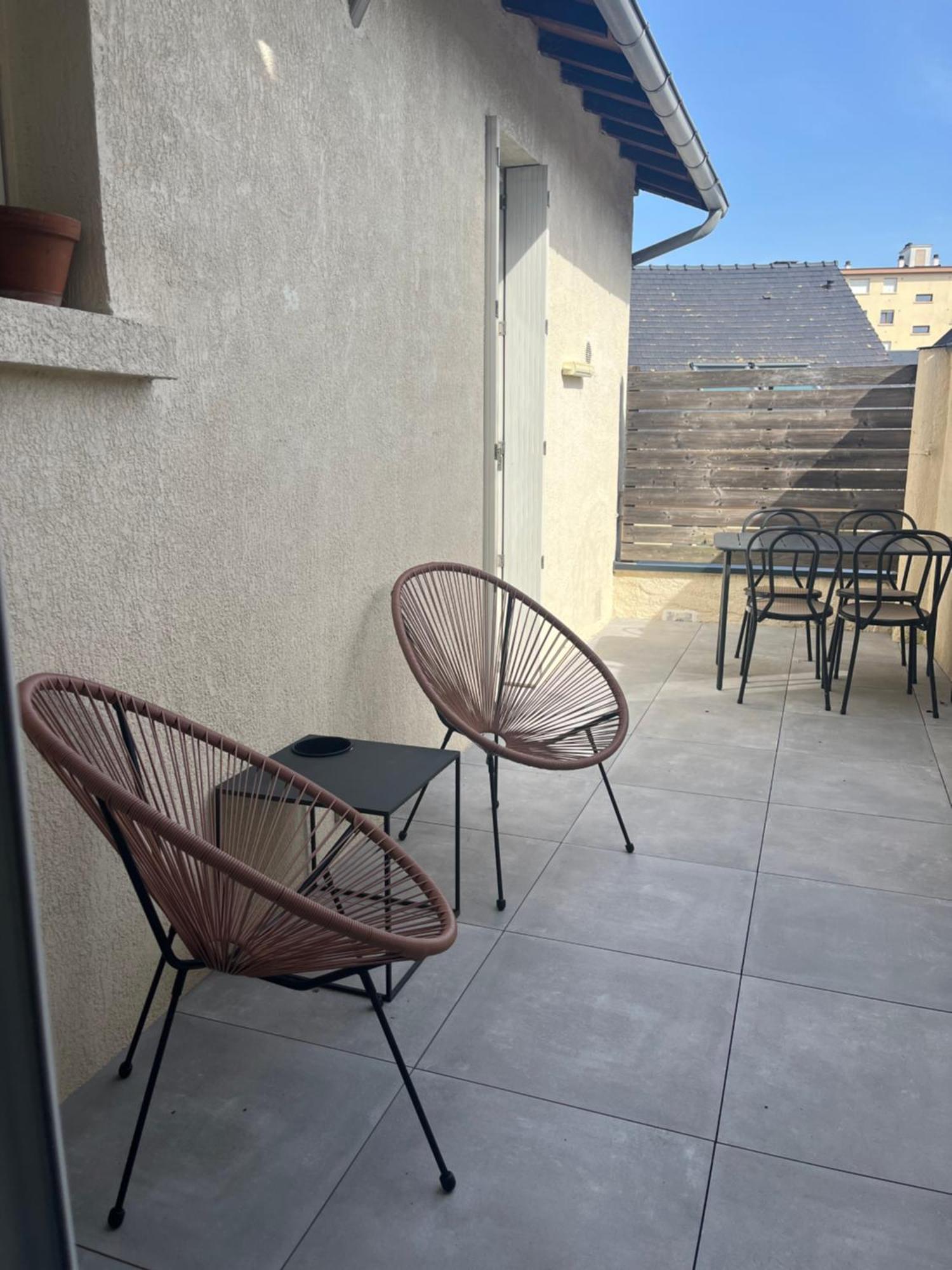 Duplex De Charme En Centre Ville Avec Terrasse Brive-la-Gaillarde Eksteriør bilde